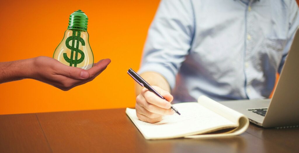 Freelance writer & career course